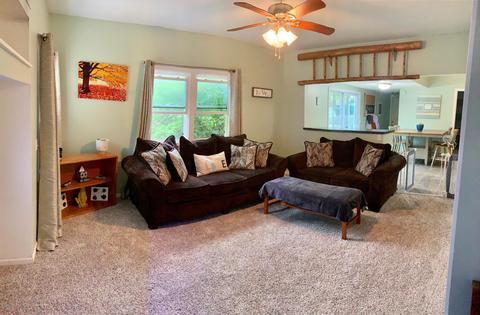 812 Riverside Ave, Belding, MI 48809 photo 4