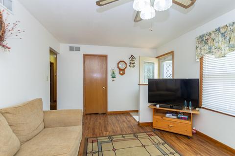 22376 Happy Dr, Cassopolis, MI 49031 photo 6