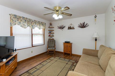 22376 Happy Dr, Cassopolis, MI 49031 photo 4