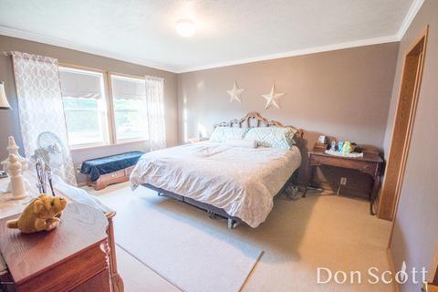 150 E Clark St, Grant, MI 49327 photo 13