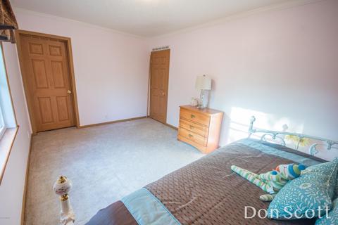 150 E Clark St, Grant, MI 49327 photo 15