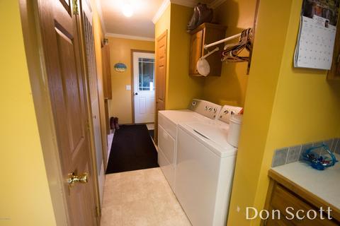 150 E Clark St, Grant, MI 49327 photo 18