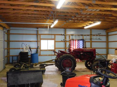 13410 E P Ave, Climax, MI 49034 photo 32