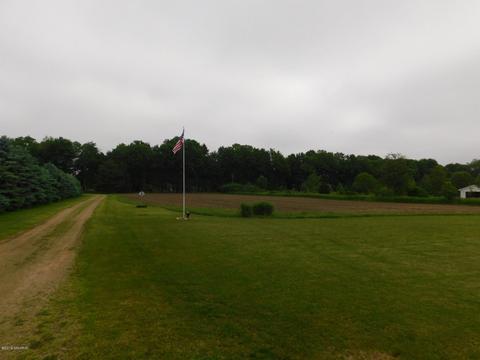 13410 E P Ave, Climax, MI 49034 photo 38