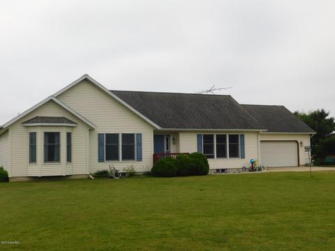 13410 E P Ave, Climax, MI 49034 photo 2