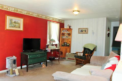 246 E Catherine St, Bellevue, MI 49021 photo 9