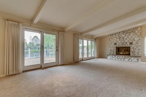 62545 Diamond View Dr, Cassopolis, MI 49031 photo 3