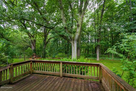 723 E North Dr, Marshall, MI 49068 photo 4