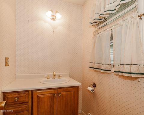 723 E North Dr, Marshall, MI 49068 photo 33