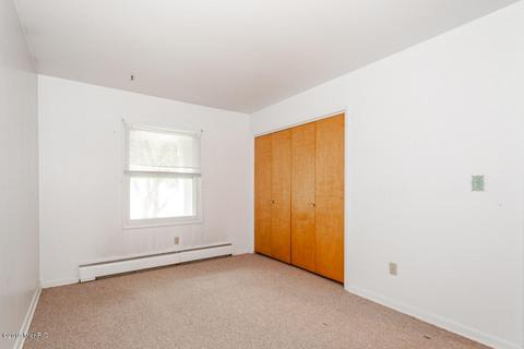 723 E North Dr, Marshall, MI 49068 photo 29
