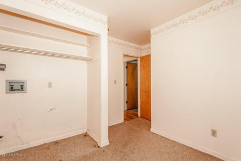 723 E North Dr, Marshall, MI 49068 photo 27
