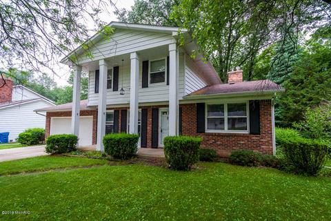 723 E North Dr, Marshall, MI 49068 photo 2