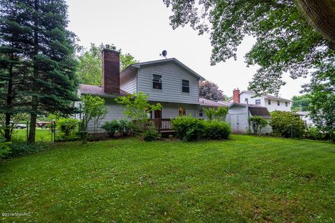 723 E North Dr, Marshall, MI 49068 photo 3
