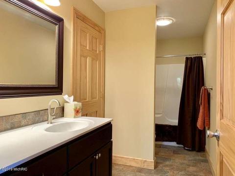 3921 E Hansen Rd, Custer, MI 49405 photo 17