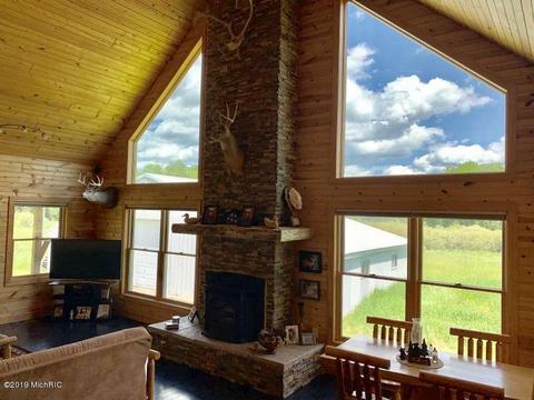 3921 E Hansen Rd, Custer, MI 49405 photo 12