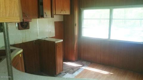 9228 Feeder, Baldwin, MI 49304 photo 11