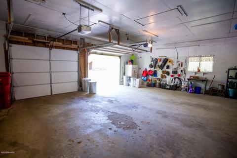 2253 E 58th St, Newaygo, MI 49337 photo 29