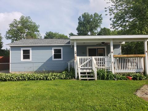 255 W Water St, Constantine, MI 49042 photo 2