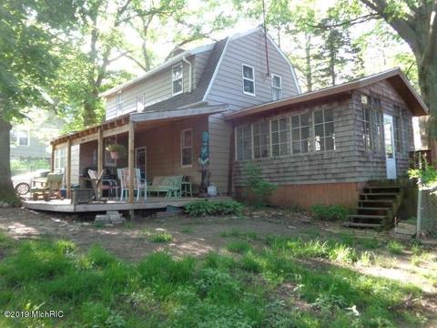 411 E Front, Buchanan, MI 49107 photo 29