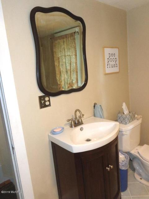 411 E Front, Buchanan, MI 49107 photo 26