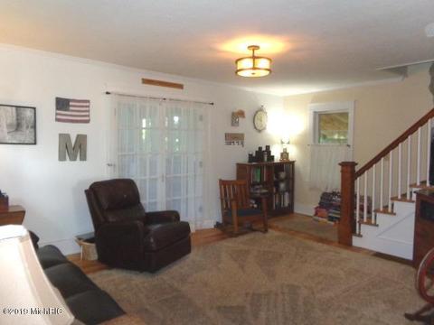 411 E Front, Buchanan, MI 49107 photo 7