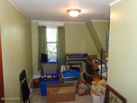411 E Front, Buchanan, MI 49107 photo 21