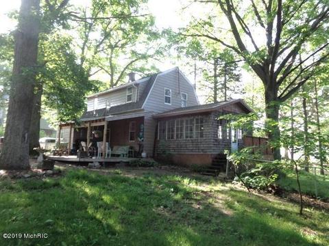 411 E Front, Buchanan, MI 49107 photo 31