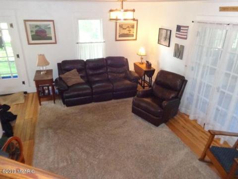 411 E Front, Buchanan, MI 49107 photo 8