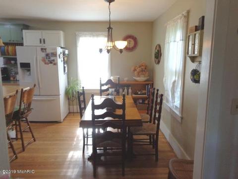 411 E Front, Buchanan, MI 49107 photo 10