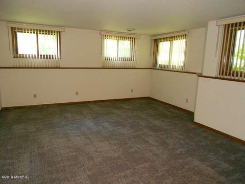 372 Lehigh Dr SE, Ada, MI 49301 photo 19