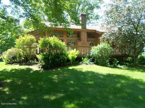 372 Lehigh Dr SE, Ada, MI 49301 photo 21