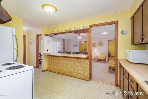 51218 Maple Rd, Marcellus, MI 49067 photo 5