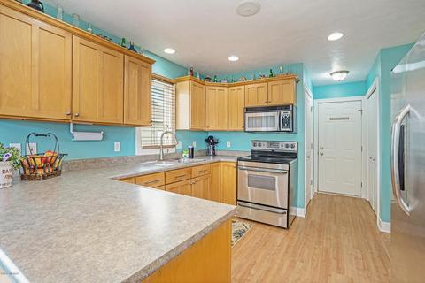 2492 Willowview Dr, Jenison, MI 49428 photo 9