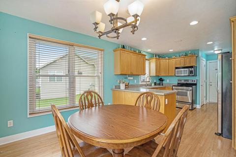 2492 Willowview Dr, Jenison, MI 49428 photo 14