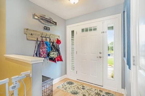 2492 Willowview Dr, Jenison, MI 49428 photo 8