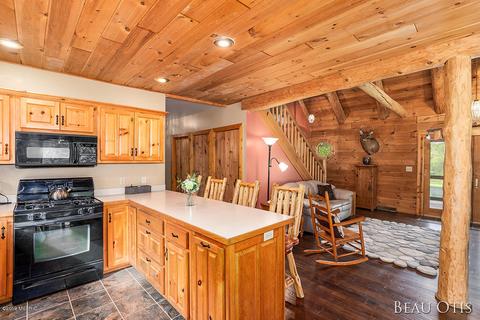 512 N Whites Bridge Rd, Belding, MI 48809 photo 14
