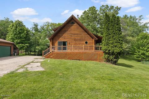512 N Whites Bridge Rd, Belding, MI 48809 photo 34