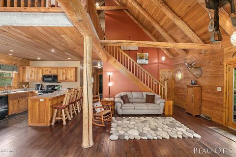 512 N Whites Bridge Rd, Belding, MI 48809 photo 10
