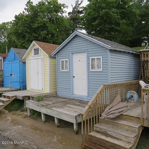 21 Park Ave, Crystal, MI 48818 photo 9