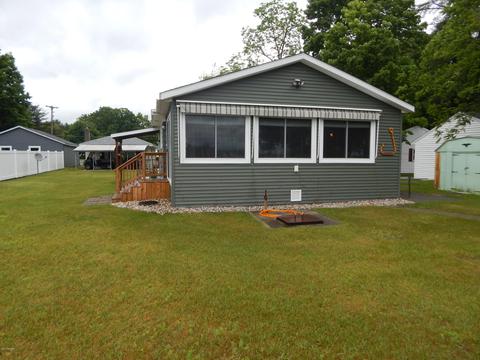 5331 Front St, Newaygo, MI 49337 photo 15