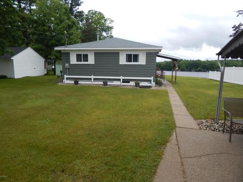 5331 Front St, Newaygo, MI 49337 photo 11
