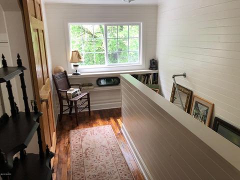 19081 174th Ave, Spring Lake, MI 49456 photo 4