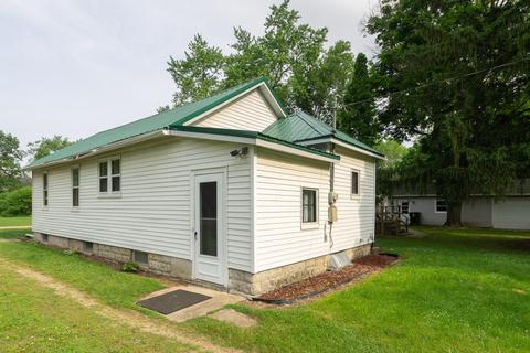 708 10th St, Three Rivers, MI 49093 photo 16