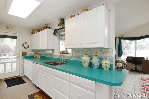 711 Thompson Dr, Stanton, MI 48888 photo 15