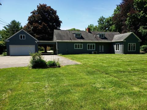 300 E Adams St, Three Rivers, MI 49093 photo 2
