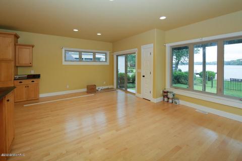 3603 Baseline Rd, Gobles, MI 49055 photo 9