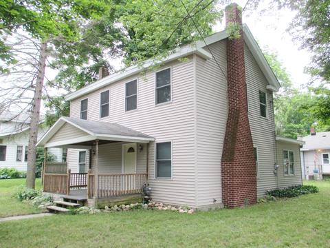 404 E 3rd St, Lawton, MI 49065 photo 1