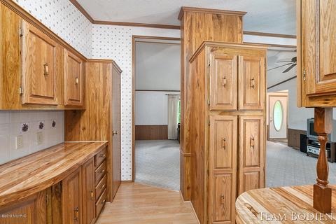 11015 Ware Rd, Lowell, MI 49331 photo 7
