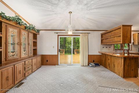 11015 Ware Rd, Lowell, MI 49331 photo 9