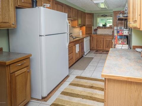 2211 Baseline Rd, Augusta, MI 49012 photo 6